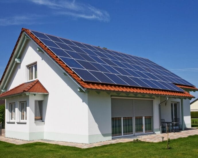 Noile standarde vor ajuta sistemul electric să gestioneze mai multă energie solară