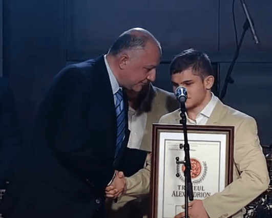 Fundația Alexandrion sprijină campionii prin Gala Trofeelor Alexandrion. Cazul Alex Bologa