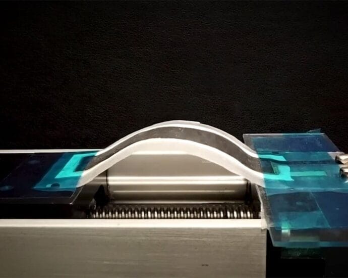 O noua baterie flexibila care ofera cu pana la 10 ori mai multa energie decat cea mai avansata baterie