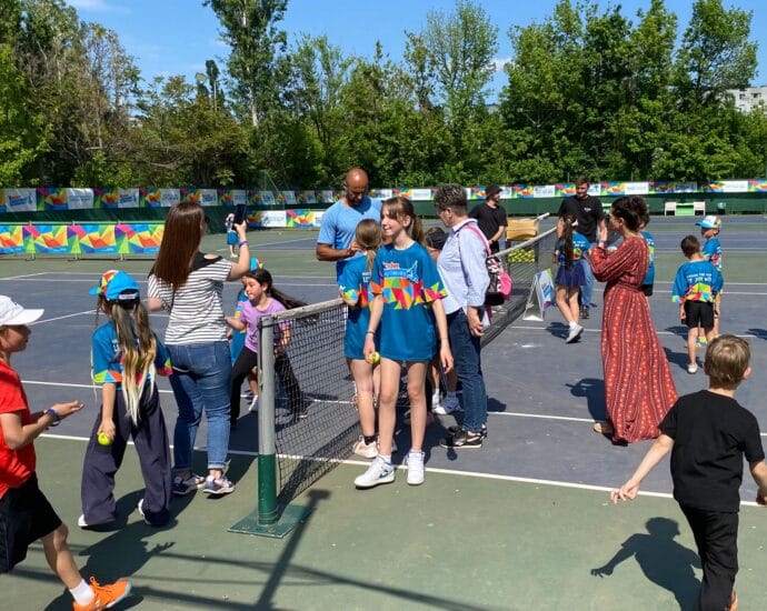 Marius Copil a fost prezent la Kids Day din cadrul Dr. Oetker Junior Trophy